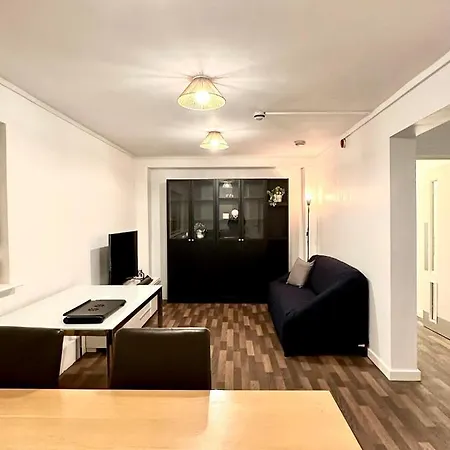 Bright, Warm & Cozy House In Harpurhey Apartment Manchester Exterior photo